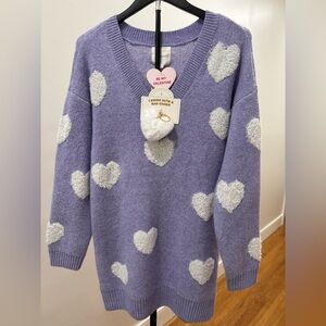 648. Heart Patterned Purple Sweater. NWT. Valentine Special ❤️
